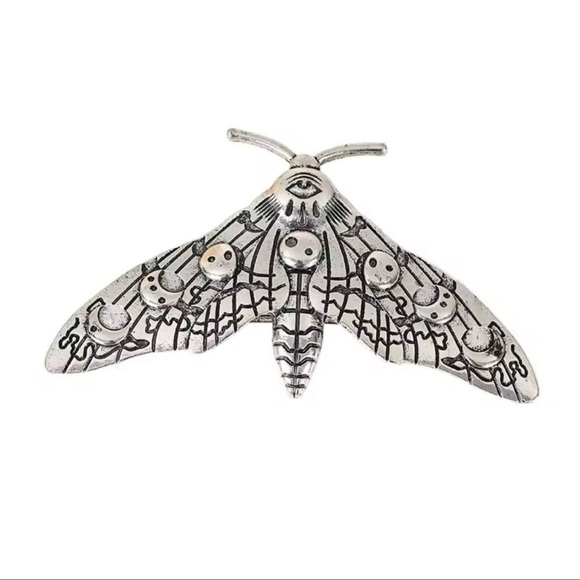 Gothic Silver Moth Hair Pin - Picture 2 of 10